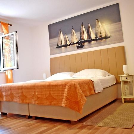 Apartmani Bozic Stobreč Esterno foto