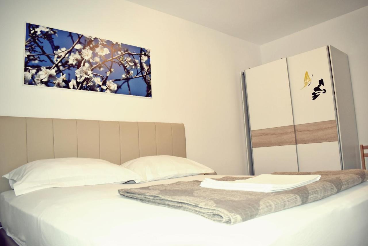 Apartmani Bozic Stobreč Esterno foto