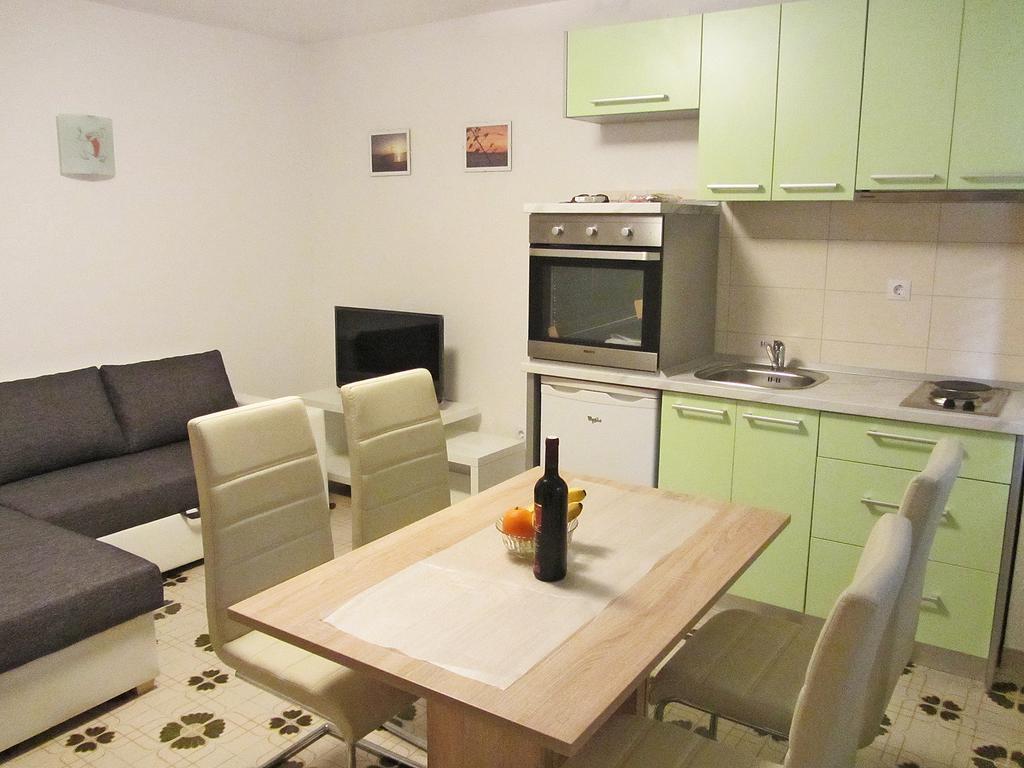 Apartmani Bozic Stobreč Esterno foto